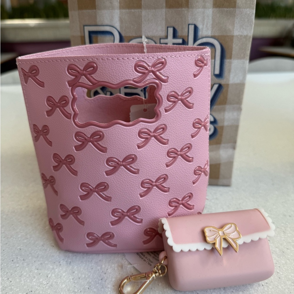 Limited edition coquette pink bow reusable bag and one pocketpac bath and body